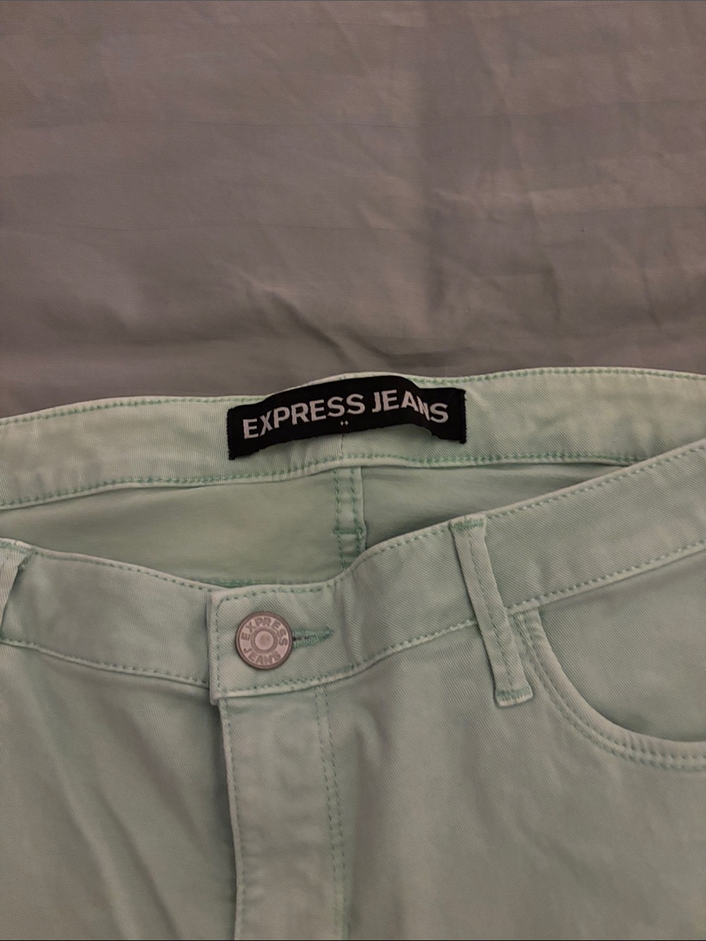 Express Women’s Skinny Jeans in Pale Mint - Picture 4 of 5